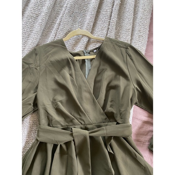 Cosonsen | Ruffle Mini Dress - Picture 6 of 10